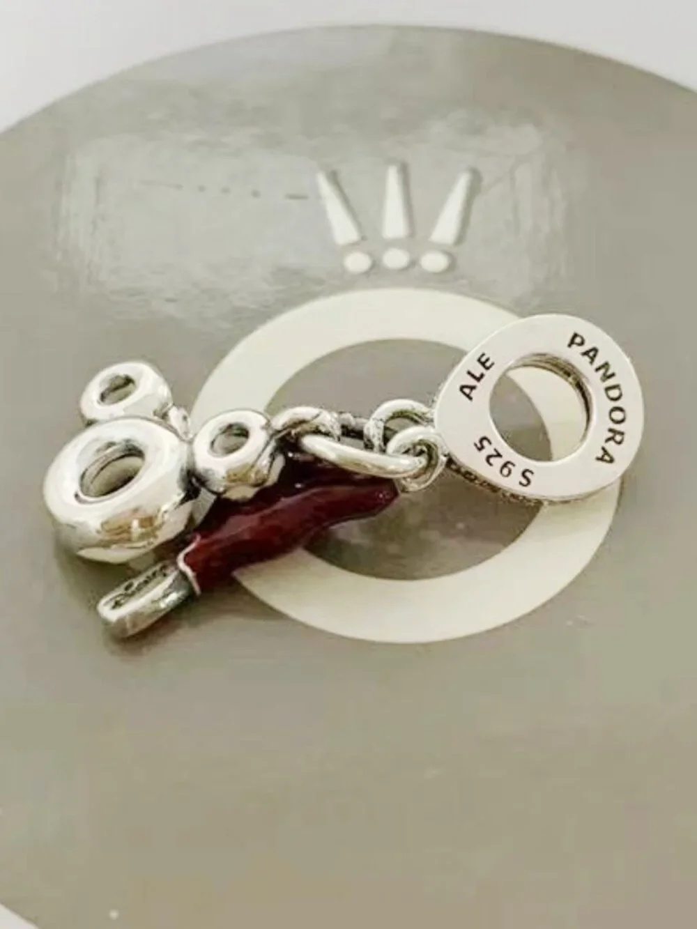 Pandora disney parks ice cream donut dangle charm